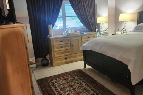 Condominio en venta en Deerfield Beach, Florida, 1 dormitorio, 74.32 m2 № 2173250 - foto 10