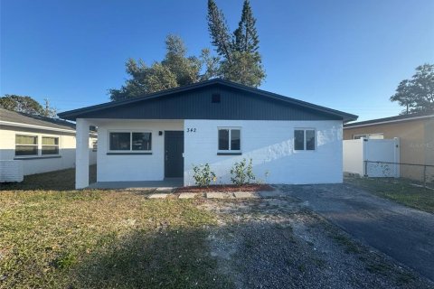 Casa en Saint Petersburg, Florida 3 dormitorios, 78.78 m2 № 2371872