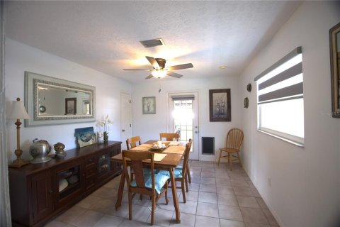 Villa ou maison à vendre à Nokomis, Floride: 4 chambres, 159.23 m2 № 1902913 - photo 7