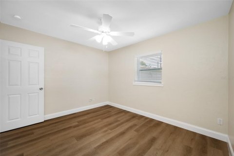 Villa ou maison à vendre à Saint Petersburg, Floride: 3 chambres, 112.6 m2 № 2412707 - photo 23