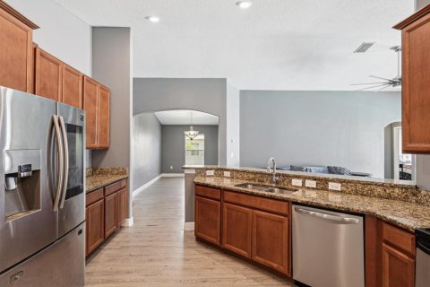 Купить виллу или дом в Гудзон, Флорида 7 комнат, 177.26м2, № 1760443 - фото 10