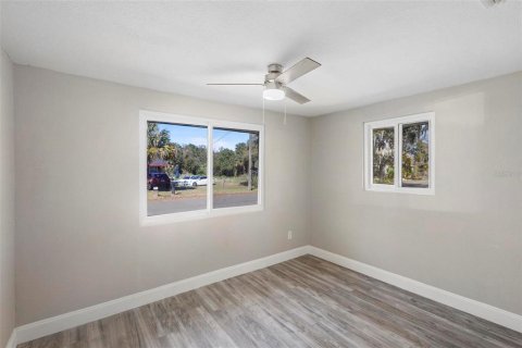 House in Sanford, Florida 4 bedrooms, 144.74 sq.m. № 1648347 - photo 24