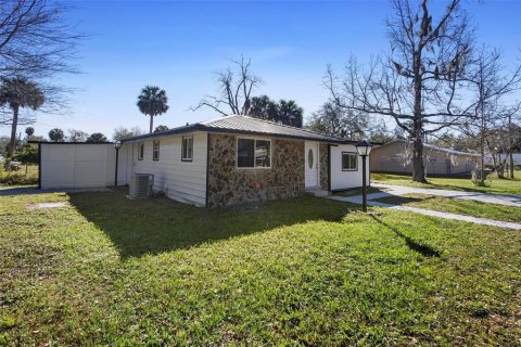 House in Sanford, Florida 4 bedrooms, 144.74 sq.m. № 1648347 - photo 29