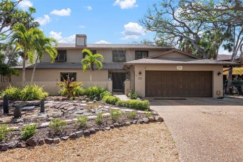 House in Sarasota, Florida 3 bedrooms, 277.03 sq.m. № 1734804 - photo 4