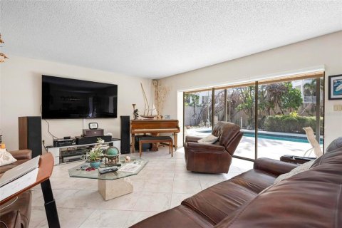 House in Sarasota, Florida 3 bedrooms, 277.03 sq.m. № 1734804 - photo 9