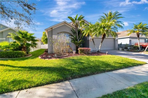 Casa en venta en Wesley Chapel, Florida, 4 dormitorios, 193.24 m2 № 1514695 - foto 3
