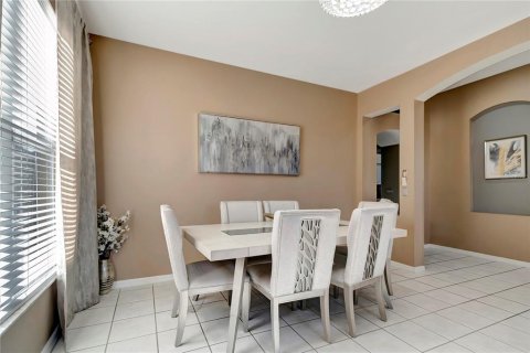 Casa en venta en Wesley Chapel, Florida, 4 dormitorios, 193.24 m2 № 1514695 - foto 8