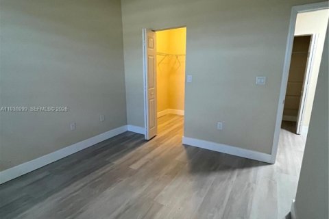 Купить таунхаус в Хомстед, Флорида 3 спальни, 142.6м2, № 1996750 - фото 15