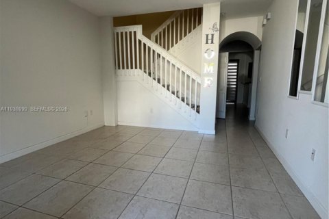 Купить таунхаус в Хомстед, Флорида 3 спальни, 142.6м2, № 1996750 - фото 2