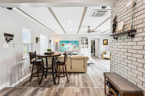 Villa ou maison à vendre à Ocala, Floride: 4 chambres, 311.22 m2 № 2297275 - photo 13