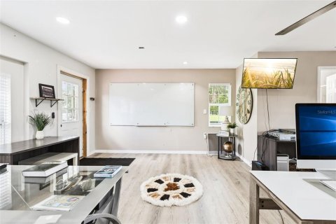 Villa ou maison à vendre à Ocala, Floride: 4 chambres, 311.22 m2 № 2297275 - photo 23