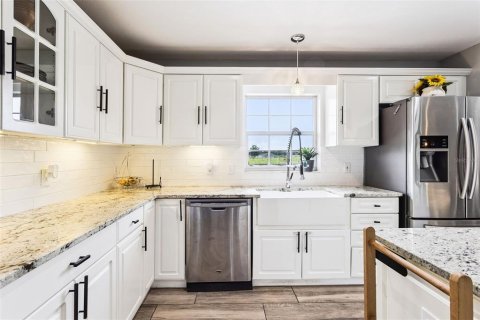 Villa ou maison à vendre à Ocala, Floride: 4 chambres, 311.22 m2 № 2297275 - photo 19
