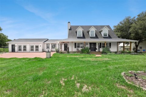 Villa ou maison à vendre à Ocala, Floride: 4 chambres, 311.22 m2 № 2297275 - photo 2