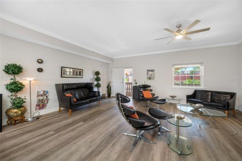 Condo in Saint Petersburg, Florida, 3 bedrooms  № 1772162 - photo 6