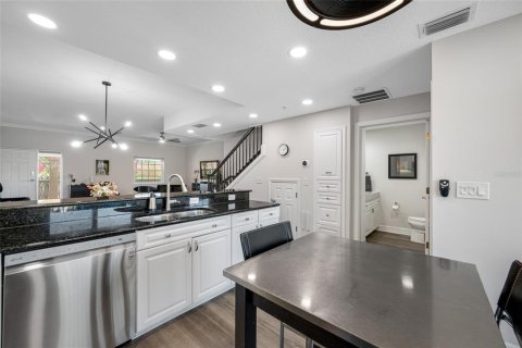 Condo in Saint Petersburg, Florida, 3 bedrooms  № 1772162 - photo 19