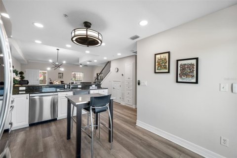 Condo in Saint Petersburg, Florida, 3 bedrooms  № 1772162 - photo 18