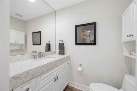 Condo in Saint Petersburg, Florida, 3 bedrooms  № 1772162 - photo 21