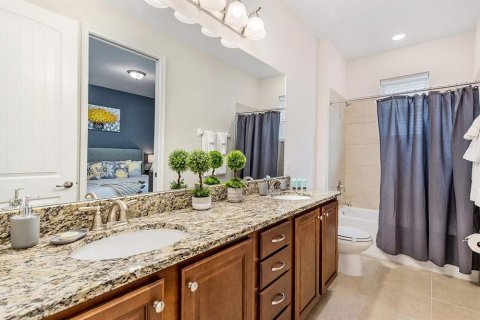 Купить виллу или дом в Киссимми, Флорида 8 комнат, 219.53м2, № 1447986 - фото 21