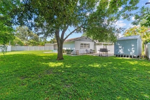 Casa en alquiler en Saint Petersburg, Florida, 3 dormitorios, 104.05 m2 № 1883056 - foto 21