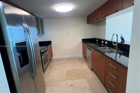 Copropriété à louer à Miami, Floride: 1 chambre, 78.13 m2 № 1938691 - photo 7