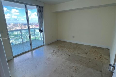 Copropriété à louer à Miami, Floride: 1 chambre, 78.13 m2 № 1938691 - photo 8