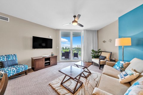 Condo in Destin, Florida, 2 bedrooms  № 561306 - photo 1