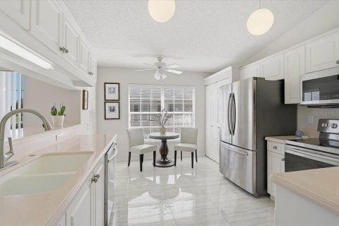 Copropriété à vendre à Bradenton, Floride: 2 chambres, 125.33 m2 № 2436773 - photo 4