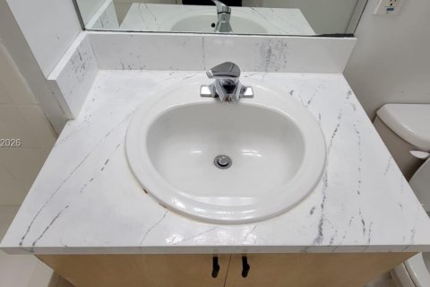 Condominio en alquiler en Aventura, Florida, 1 dormitorio, 79.8 m2 № 2068510 - foto 21