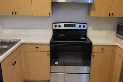 Condominio en alquiler en Aventura, Florida, 1 dormitorio, 79.8 m2 № 2068510 - foto 13