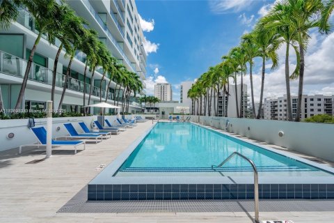 Condominio en venta en Miami, Florida, 1 dormitorio, 61.22 m2 № 1822028 - foto 19