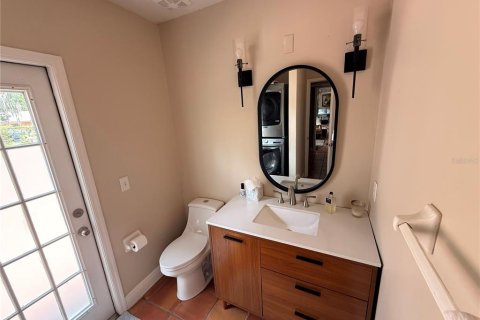 House in Gotha, Florida 5 bedrooms, 254.83 sq.m. № 2202165 - photo 10