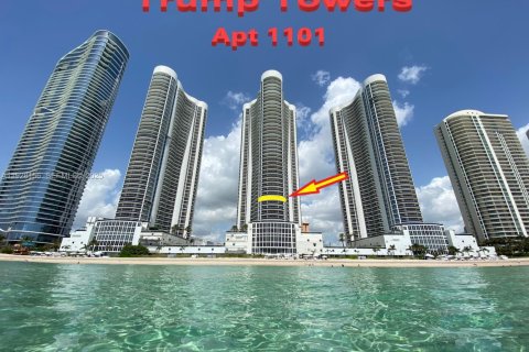 Condominio en Sunny Isles Beach, Florida, 3 dormitorios  № 2034636