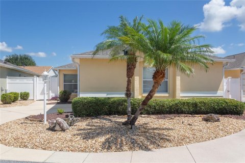 Casa en venta en The Villages, Florida, 2 dormitorios, 105.17 m2 № 1901498 - foto 3