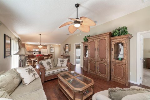 Casa en venta en The Villages, Florida, 2 dormitorios, 105.17 m2 № 1901498 - foto 19