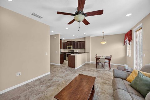 Touwnhouse à vendre à Bradenton, Floride: 2 chambres, 138.98 m2 № 2287959 - photo 15