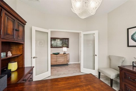House in Venice, Florida 2 bedrooms, 177.16 sq.m. № 1911800 - photo 17