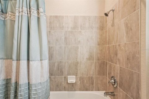 House in Venice, Florida 2 bedrooms, 177.16 sq.m. № 1911800 - photo 20