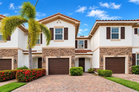 Adosado en West Palm Beach, Florida 3 dormitorios, 143.26 m2 № 2434274