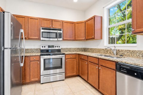 Adosado en venta en West Palm Beach, Florida, 3 dormitorios, 143.26 m2 № 2434274 - foto 7