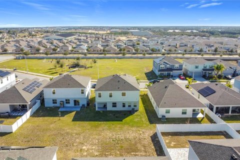 Villa ou maison à vendre à Davenport, Floride: 5 chambres, 255.95 m2 № 1528637 - photo 7