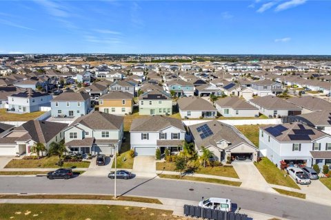 Villa ou maison à vendre à Davenport, Floride: 5 chambres, 255.95 m2 № 1528637 - photo 5