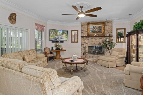 Villa ou maison à vendre à Spring Hill, Floride: 3 chambres, 325.16 m2 № 1634609 - photo 2