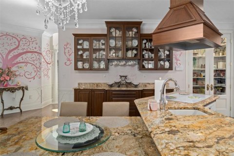 Villa ou maison à vendre à Spring Hill, Floride: 3 chambres, 325.16 m2 № 1634609 - photo 7