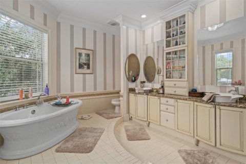 Villa ou maison à vendre à Spring Hill, Floride: 3 chambres, 325.16 m2 № 1634609 - photo 3