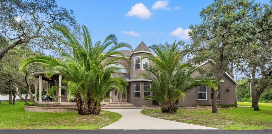 Villa ou maison à Spring Hill, Floride 3 chambres, 325.16 m2 № 1634609