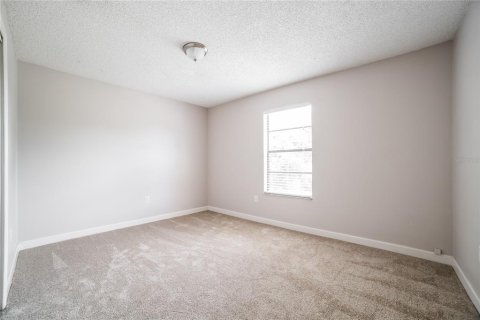 Casa en alquiler en Deltona, Florida, 3 dormitorios, 135.27 m2 № 1912684 - foto 11