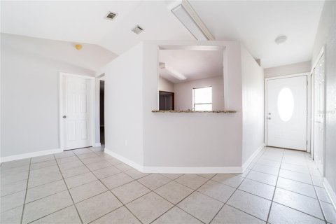 Casa en alquiler en Deltona, Florida, 3 dormitorios, 135.27 m2 № 1912684 - foto 6