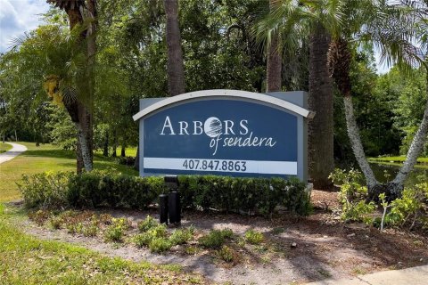 Condo in Kissimmee, Florida, 2 bedrooms  № 2111887 - photo 24