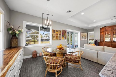 Villa ou maison à vendre à St. Lucie, Floride: 3 chambres, 189.52 m2 № 2083126 - photo 18