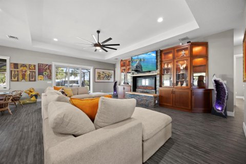 Villa ou maison à vendre à St. Lucie, Floride: 3 chambres, 189.52 m2 № 2083126 - photo 11